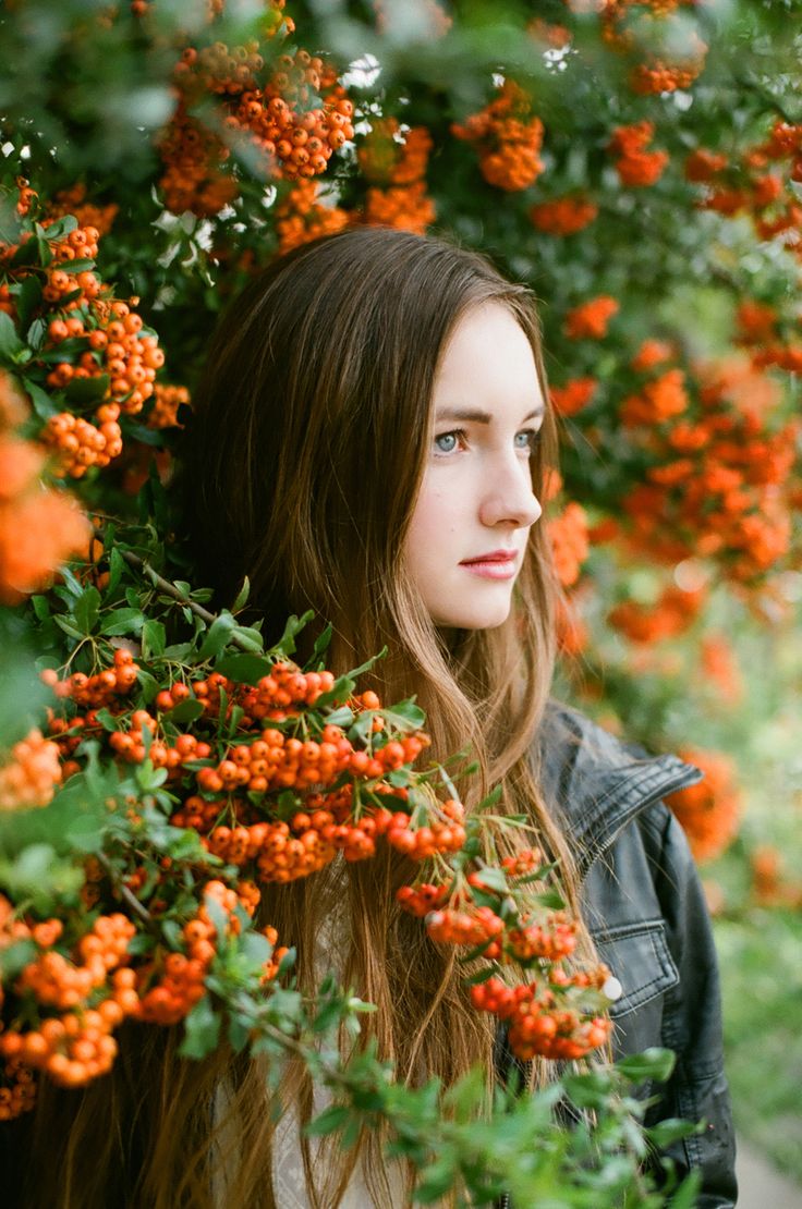 Cute senior pictures. Editorial. Stephanie Sunderland Photography. Film Photography. Utah Photographer. New York City Photographer. Teen Vogue Style.